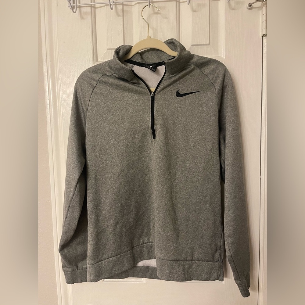Large gray nike fleece lined quarter zip